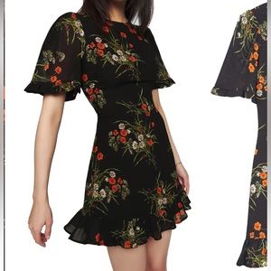 NWT Reformation Alaina dress